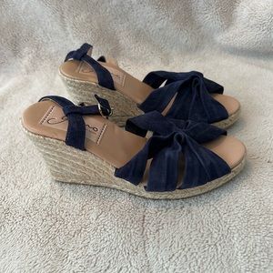 Gaimo Open Toed Wedge Espadrilles Sandals